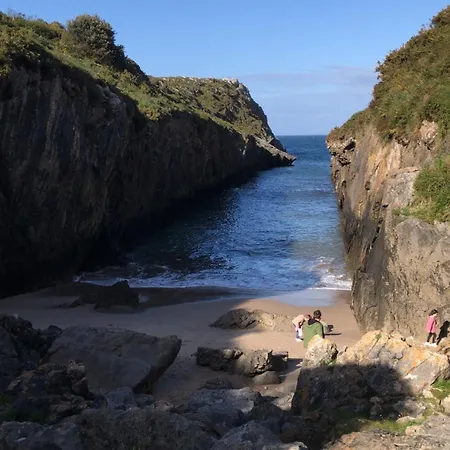La Cometa, * Villanueva de Pria